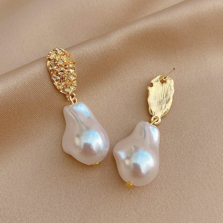 Champagne Dreams Pearl Earrings