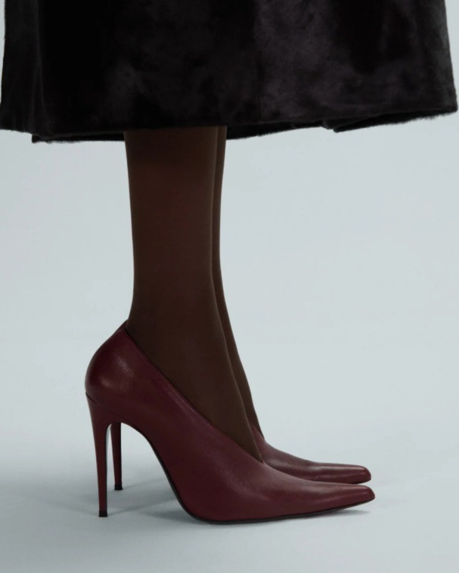 Isotta Faux Leather Pumps In Wine