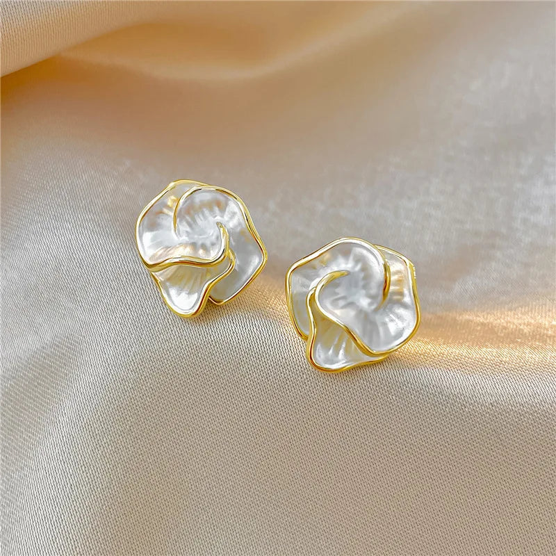 Pearl Flower Earrings