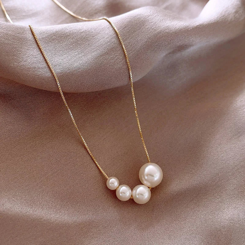 Floating Pearl Cluster Necklace