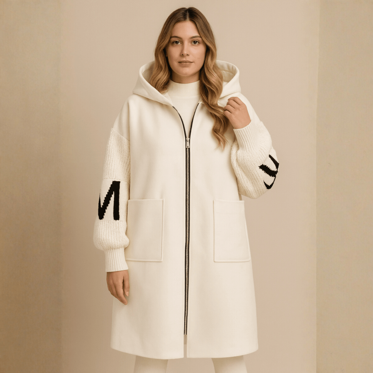 SELENE | KNITTED HOODED LONG COAT